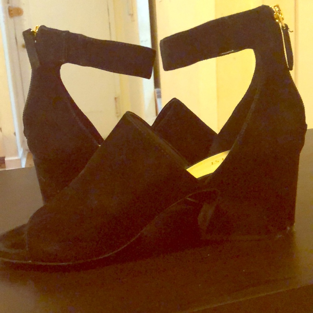 Nine West Black Suede Sandals